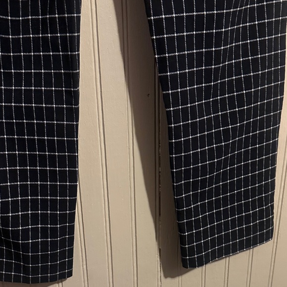 Zac & Rachel Woman’s Black and White Grid Pants Stylish Flat Front - Picture 5 of 7